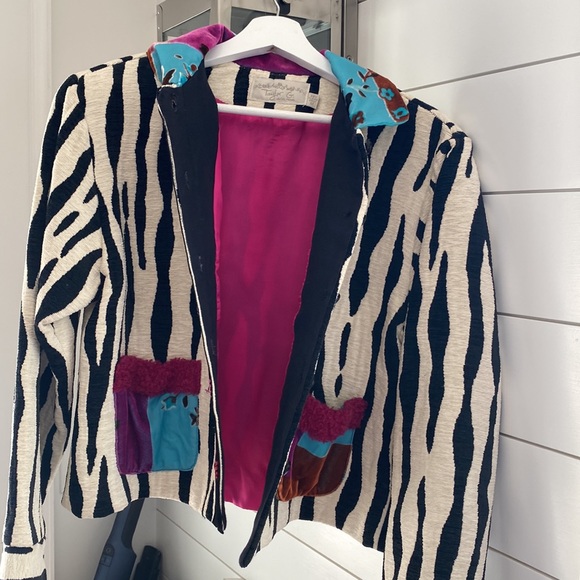 Jacket - Picture 10 of 14